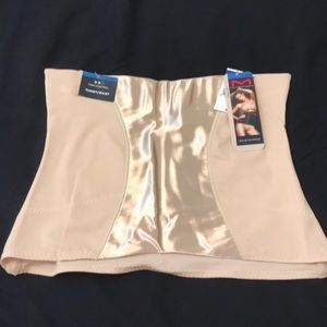 🆕 Tummy control Waist trimmer.